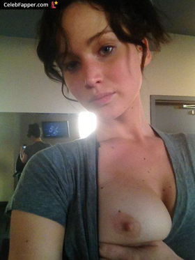 jennifer lawrence fap nude naked tits breast boobs nipples pelada Photo