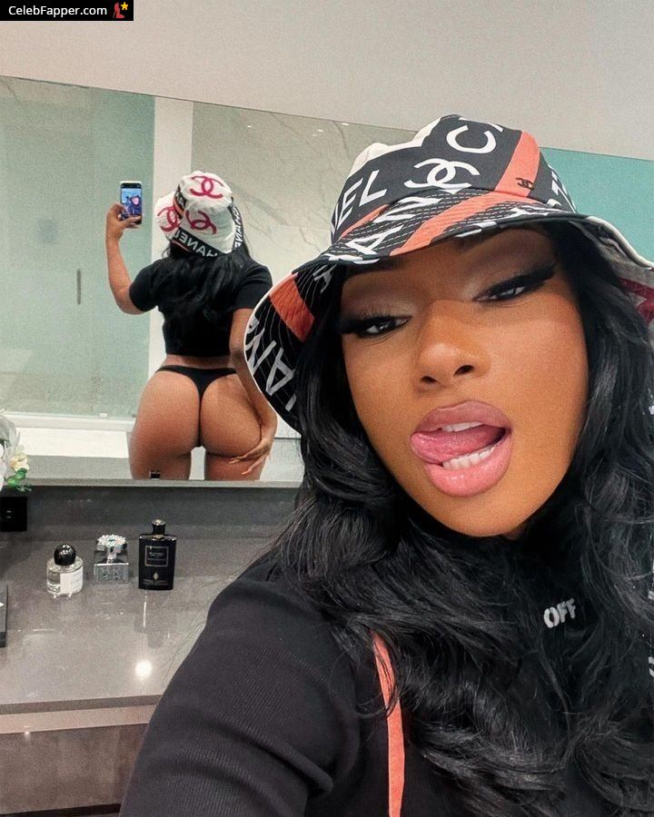 megan thee stallion fap ass butt nude thong booty