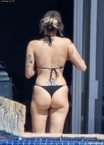 miley cyrus fap bunda thong biquini bunda Foto