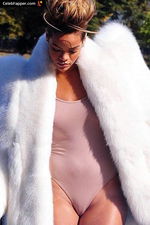 rihanna fap cameltoe Photo